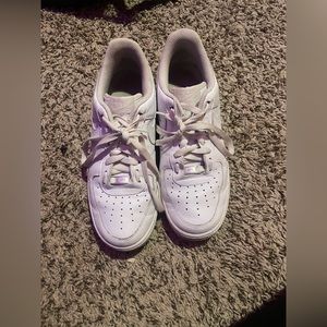 Women 9 Nike air forces with box